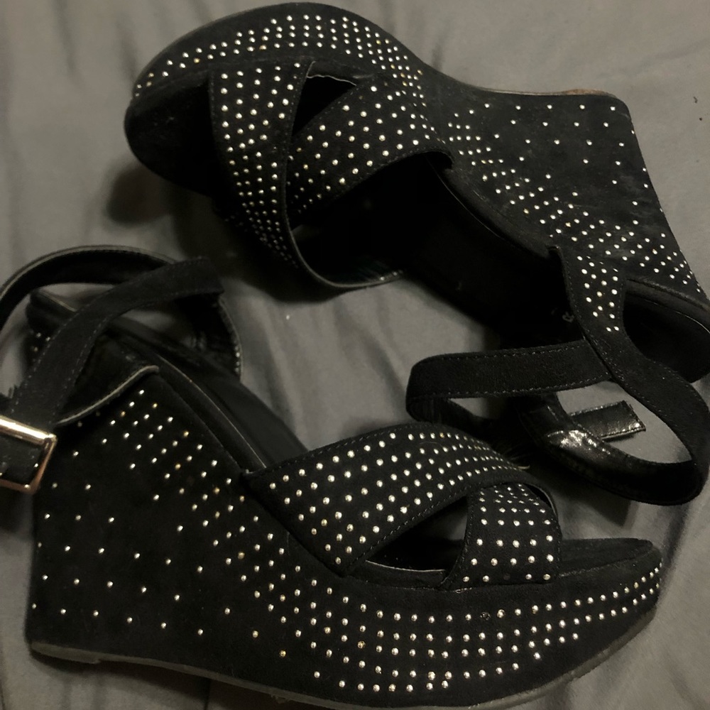 Torrid wedges in black suede with silver jewels, size 9